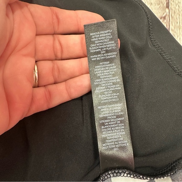 Chico's travelers zebra print tunic with attached cardigan sz 3 (XL 16) - Picture 10 of 10